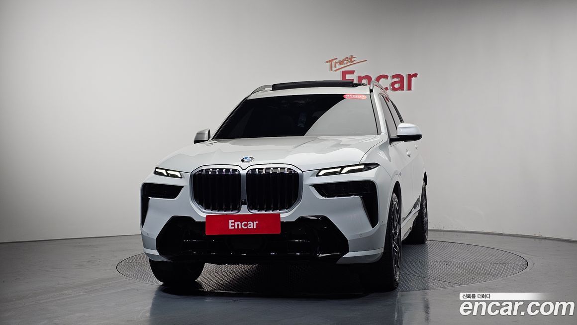 BMW X7 2024