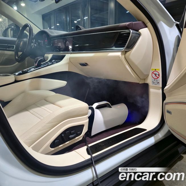 Porsche Panamera 2022