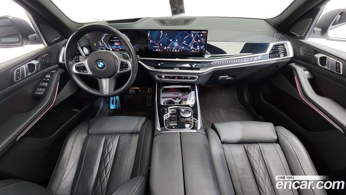 BMW X7 2024
