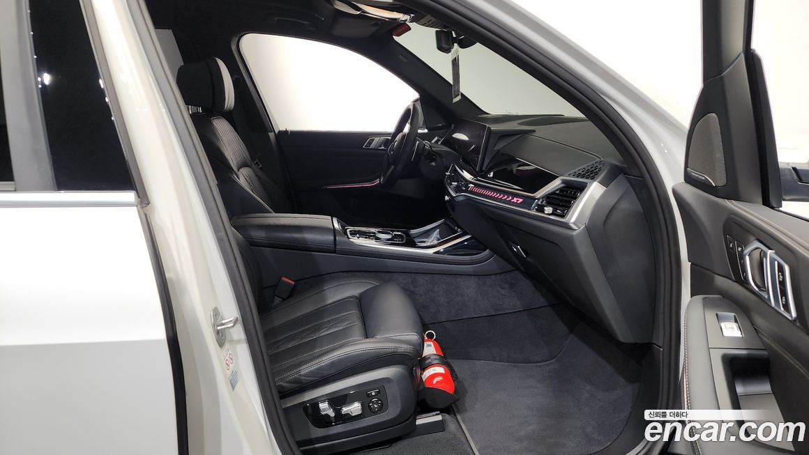 BMW X7 2024