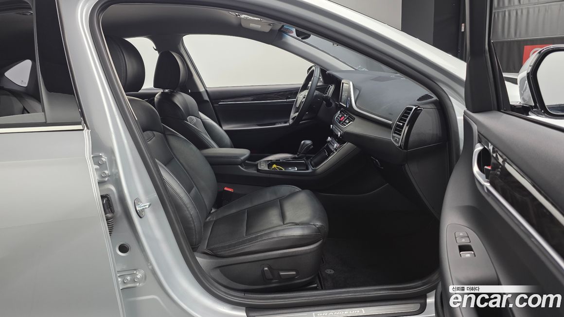 Hyundai Grandeur 2017