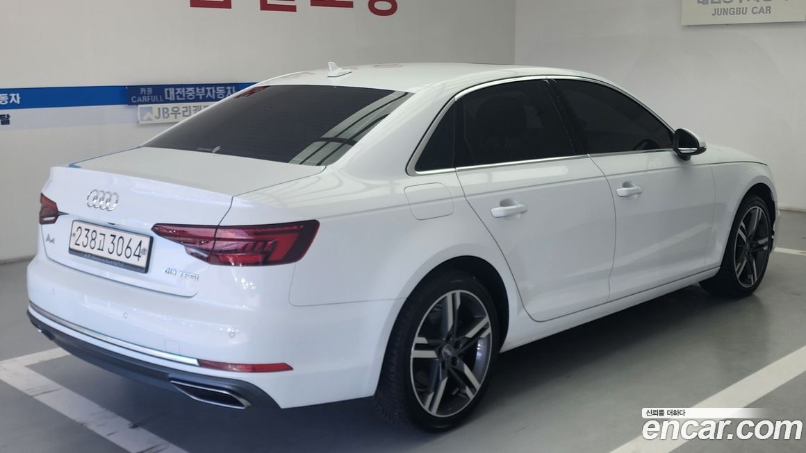Audi A4 2019