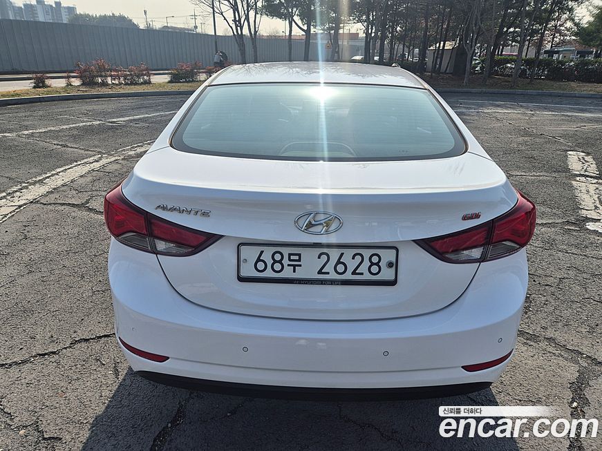 Hyundai AVANTE 2014