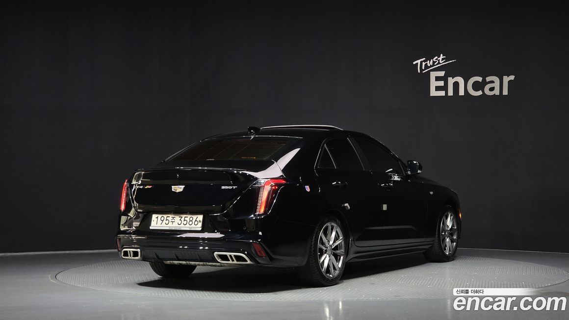 Cadillac CT4 2020