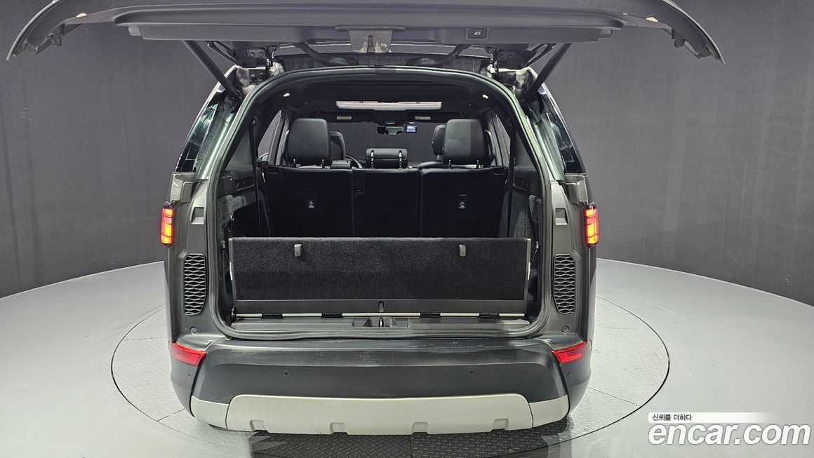 Land Rover Discovery 2018