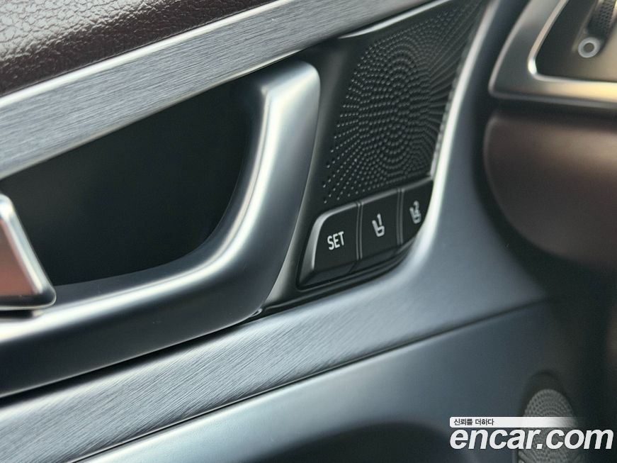 Genesis G70 2020
