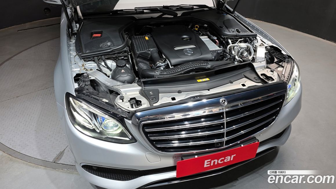 Mercedes-Benz E-Class 2018