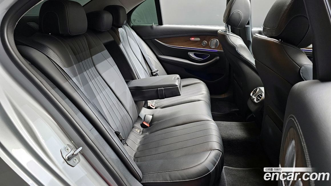 Mercedes-Benz E-Class 2018