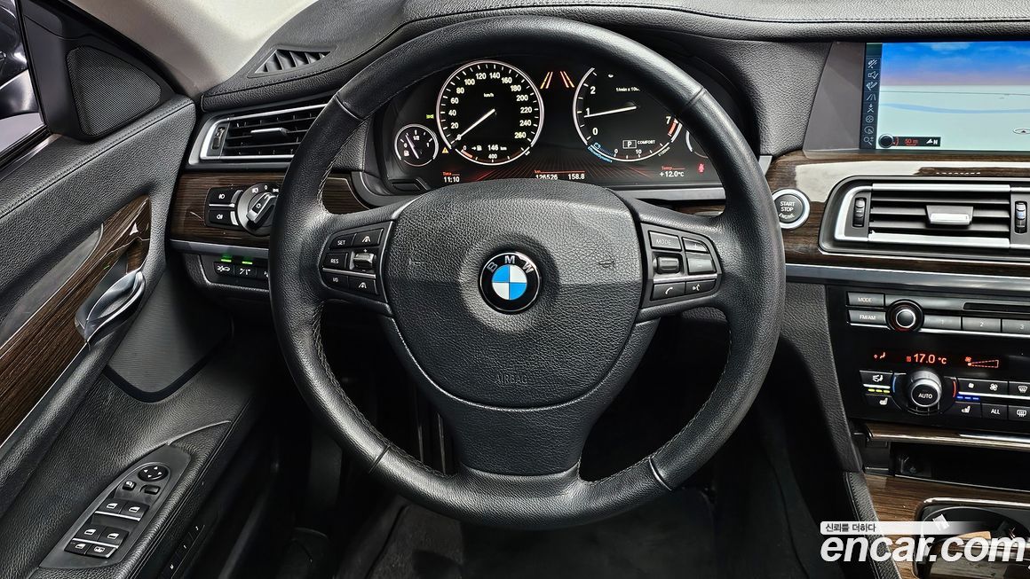 BMW 7-Series 2011