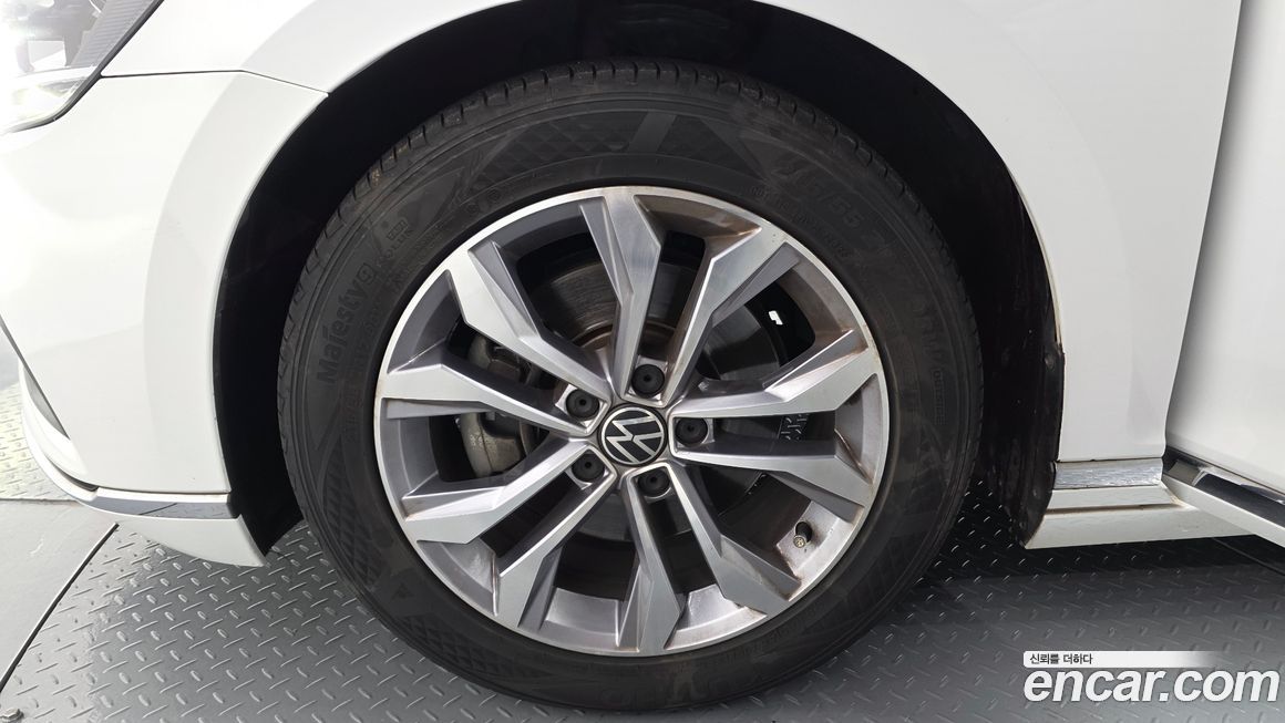 Volkswagen Passat 2022