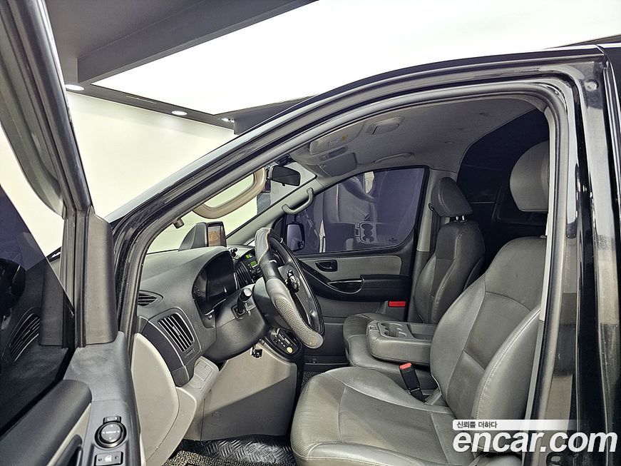 Hyundai Starex 2015