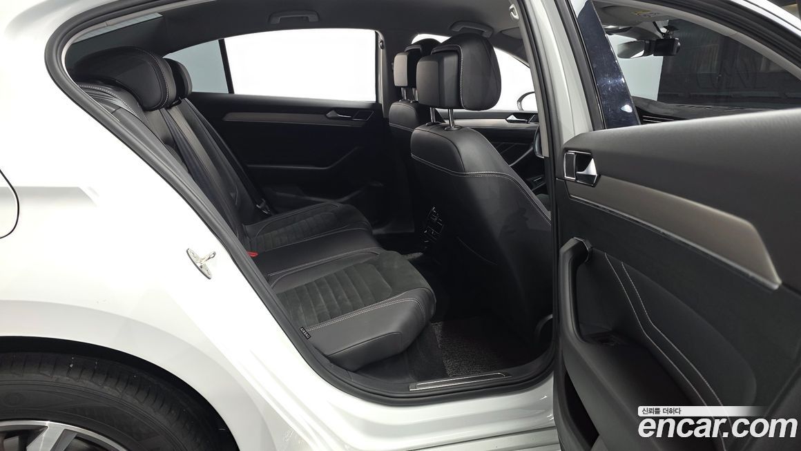 Volkswagen Passat 2022