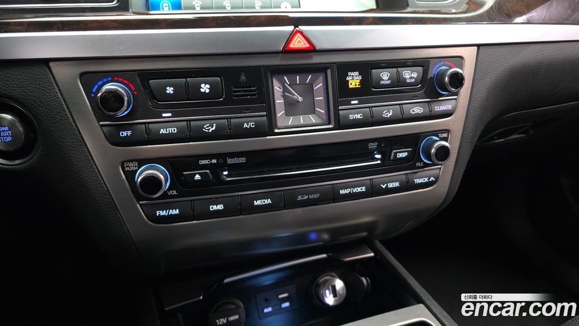 Hyundai Genesis 2016