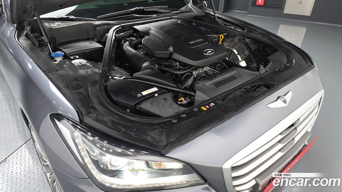 Hyundai Genesis 2016