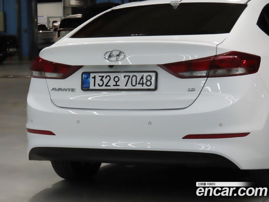 Hyundai AVANTE 2018