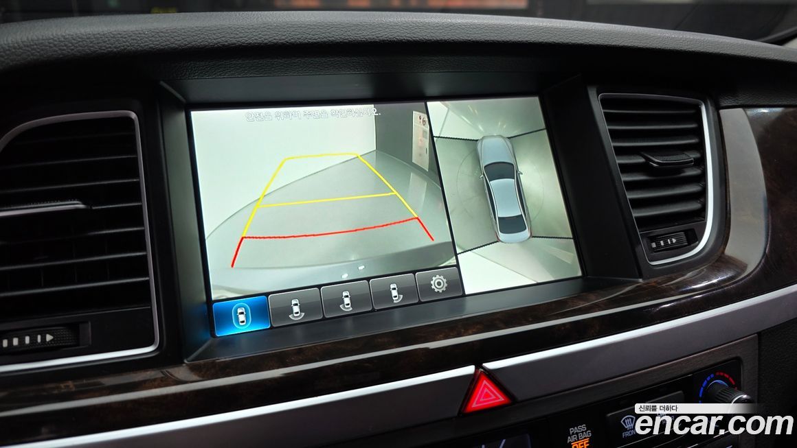 Hyundai Genesis 2016