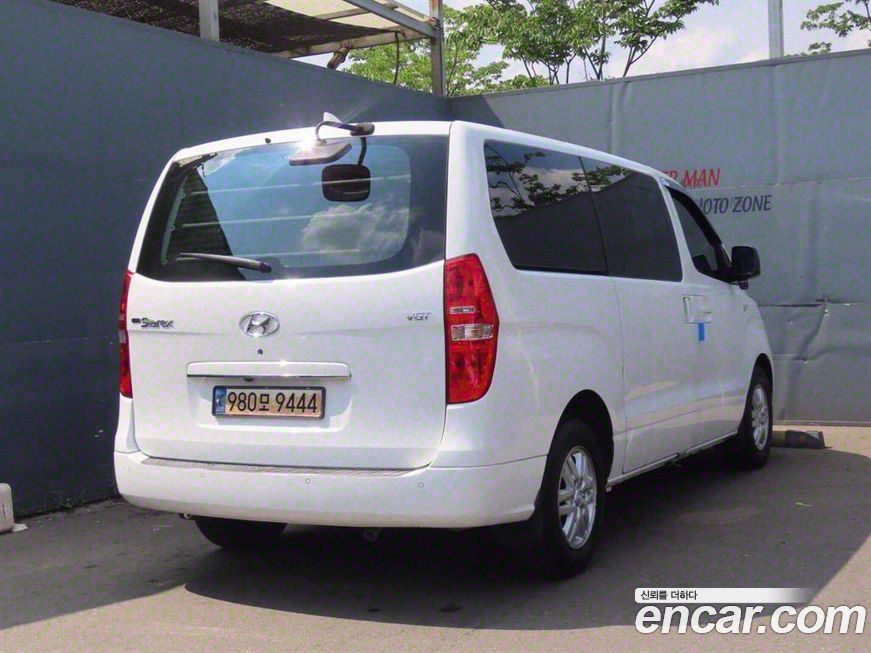 Hyundai Starex 2019