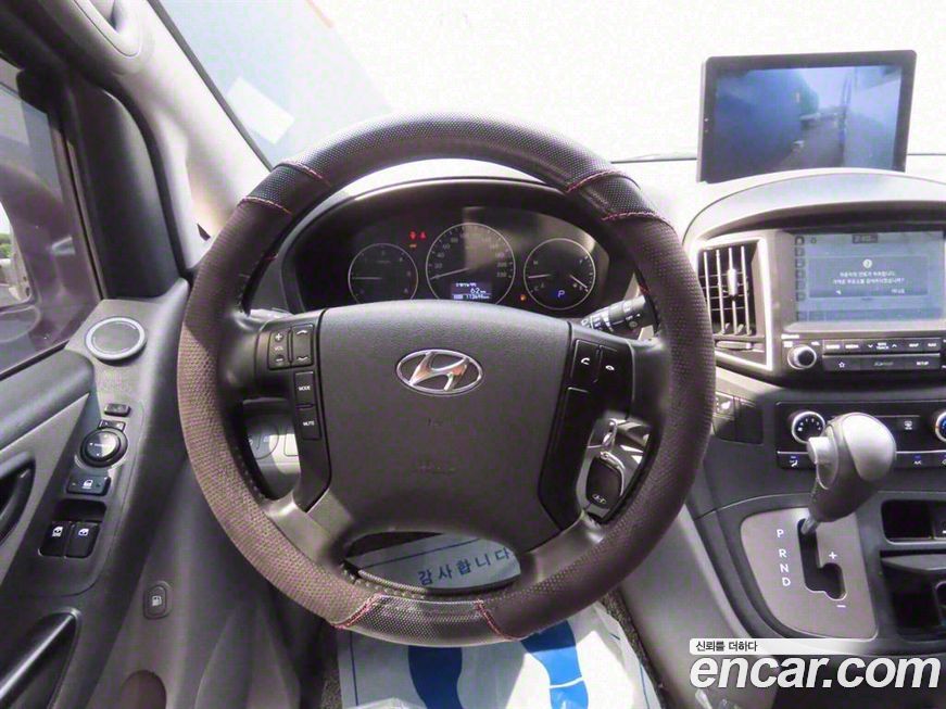 Hyundai Starex 2019