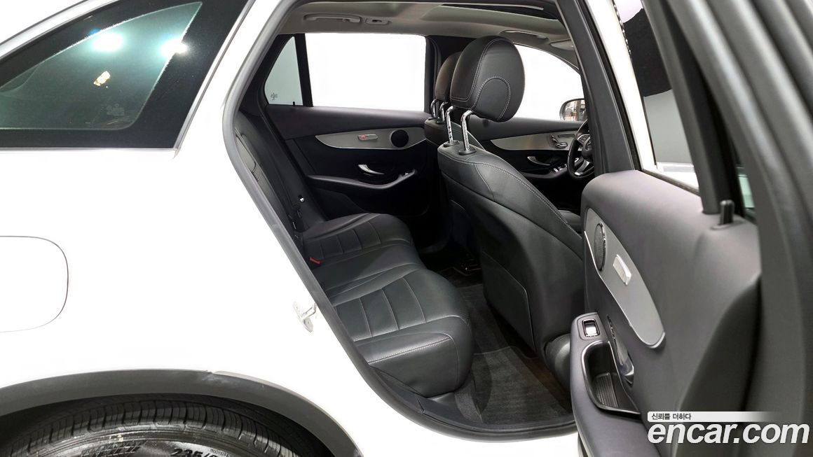 Mercedes-Benz GLC-Class 2018