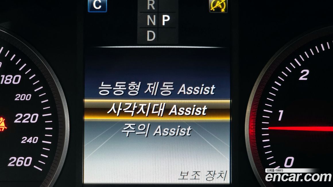 Mercedes-Benz GLC-Class 2018