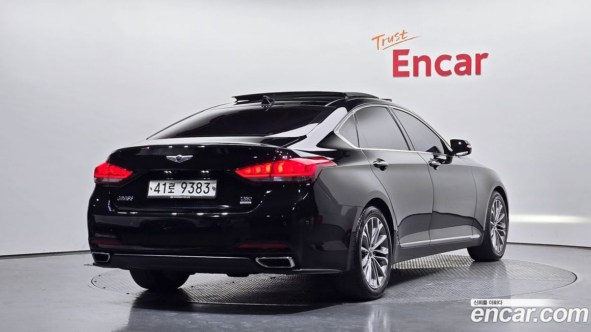 Hyundai Genesis 2014