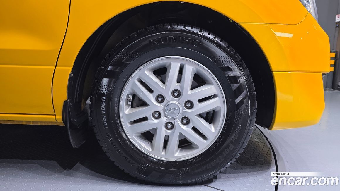 Hyundai Starex 2017