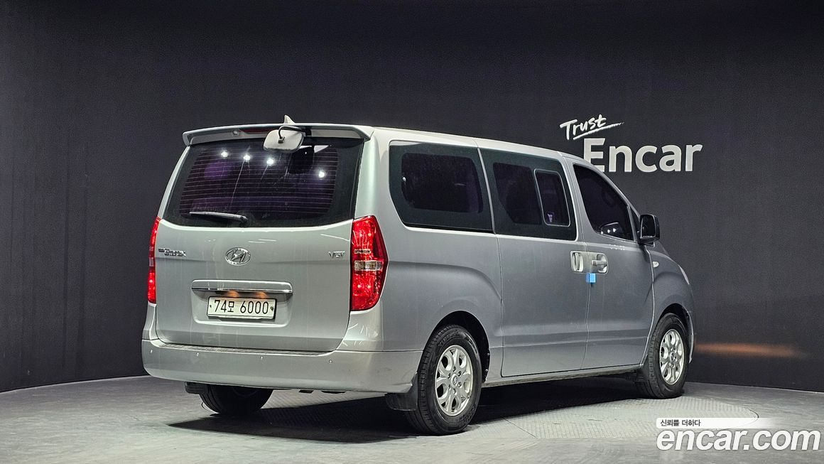 Hyundai Starex 2015