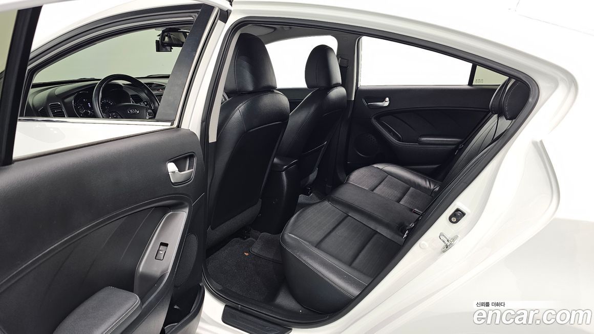 Kia K3 2018