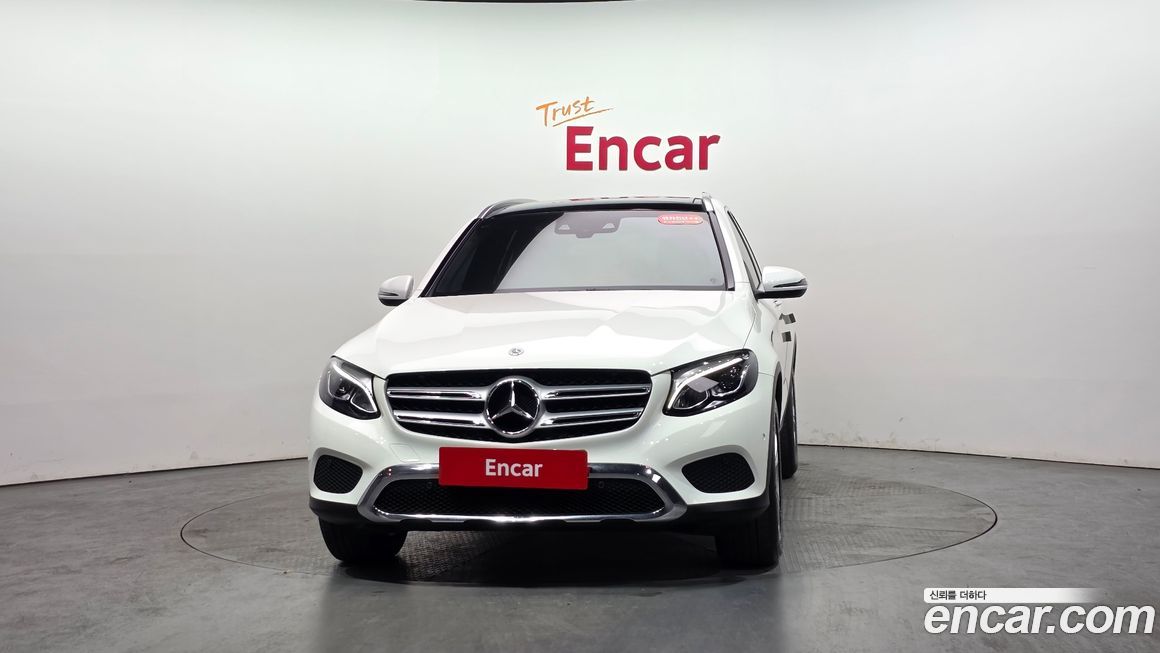 Mercedes-Benz GLC-Class 2018
