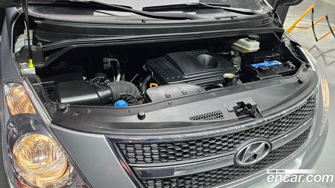 Hyundai Starex 2015