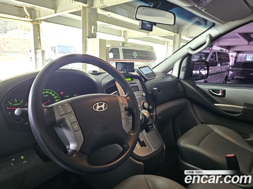 Hyundai Starex 2015