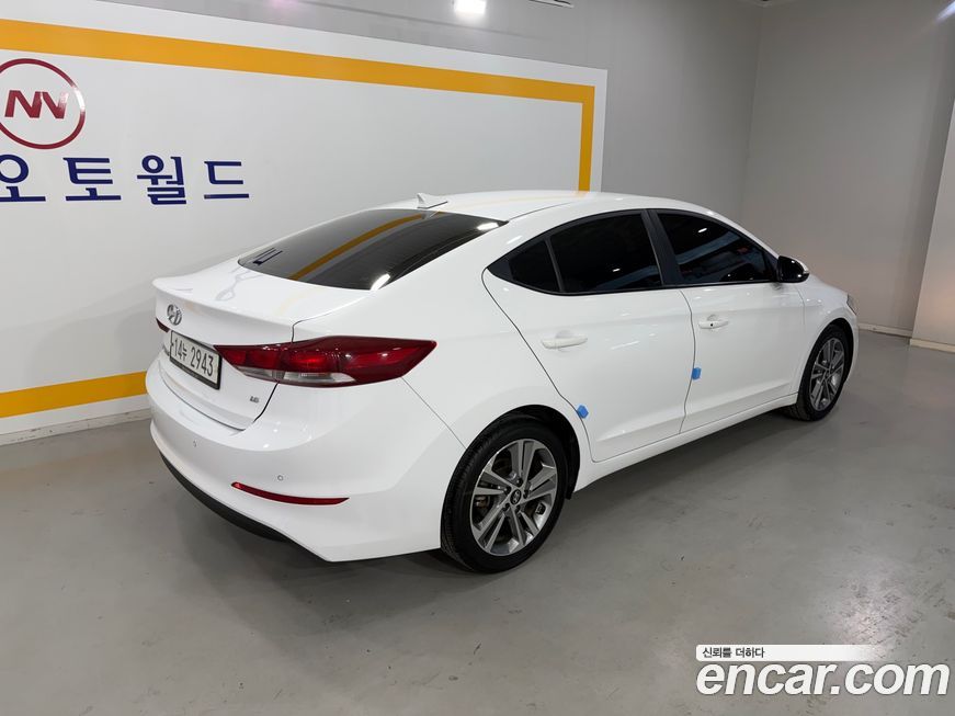 Hyundai AVANTE 2018