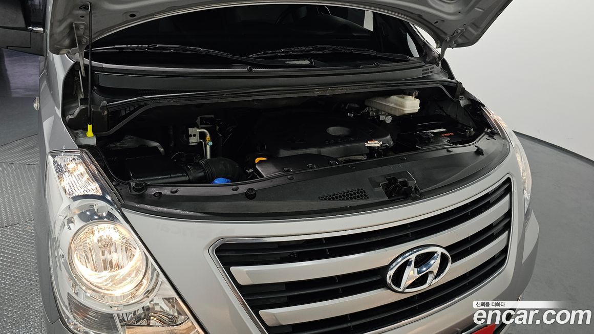 Hyundai Starex 2018
