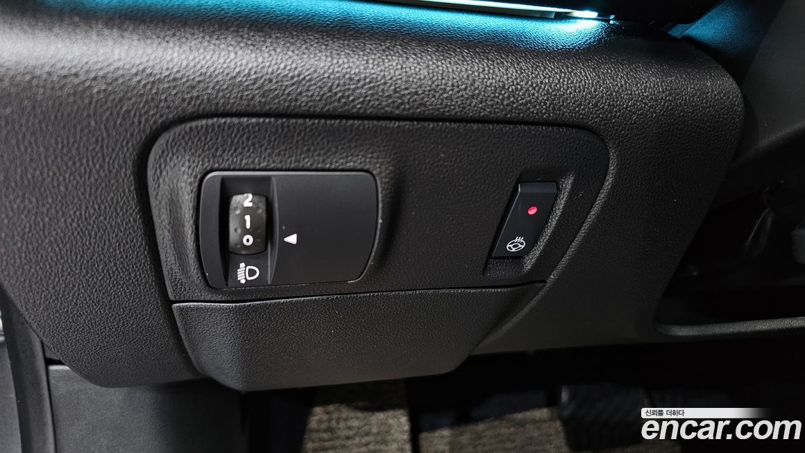 Renault-KoreaSamsung SM6 2023