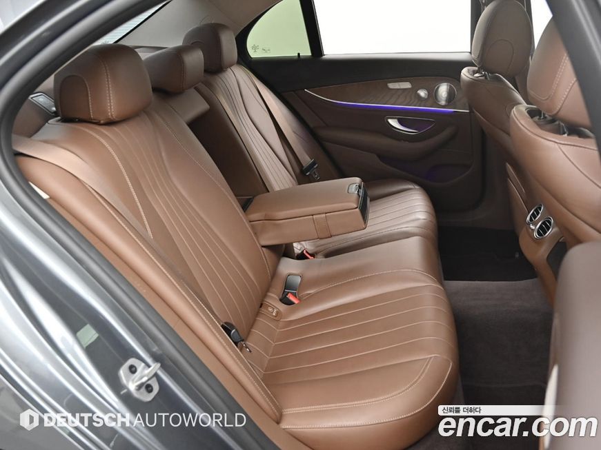 Mercedes-Benz E-Class 2020