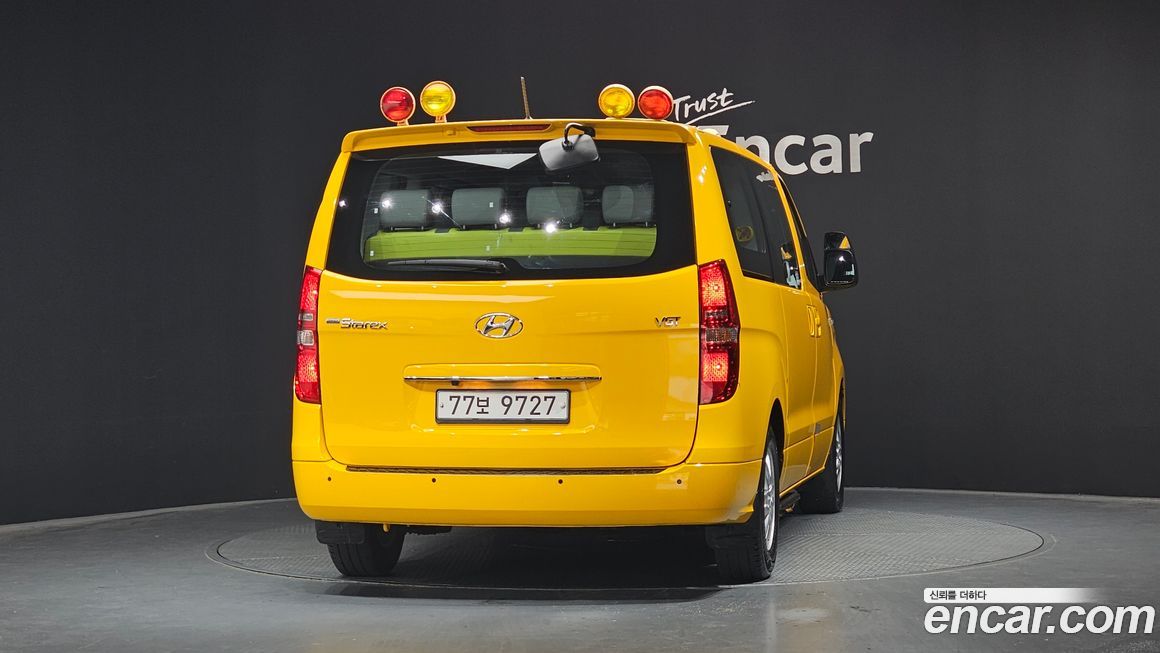 Hyundai Starex 2018