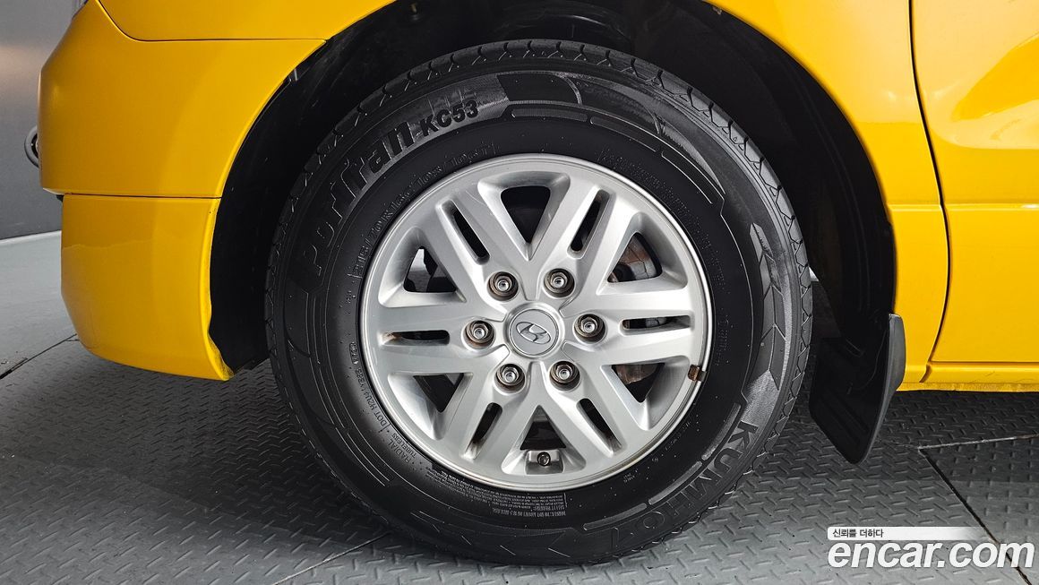 Hyundai Starex 2018