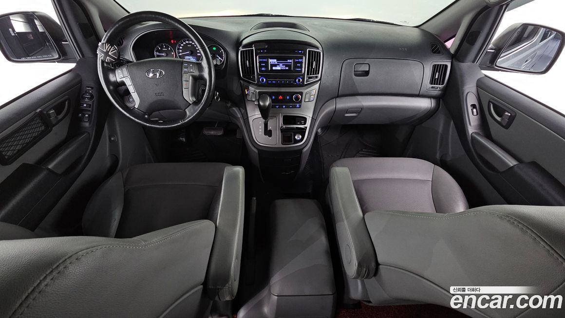 Hyundai Starex 2018
