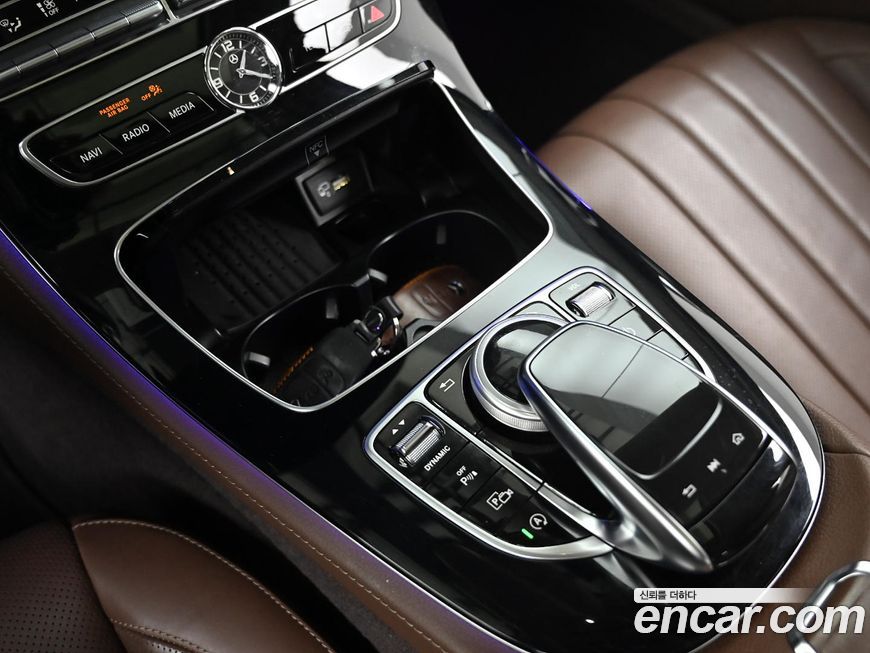 Mercedes-Benz E-Class 2020