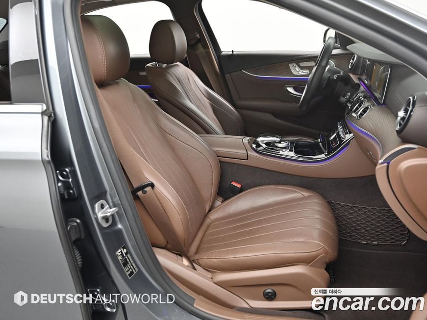 Mercedes-Benz E-Class 2020