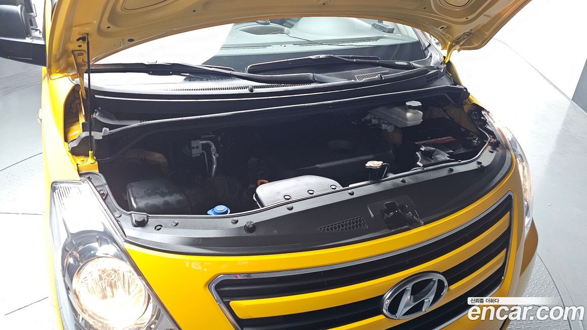 Hyundai Starex 2018