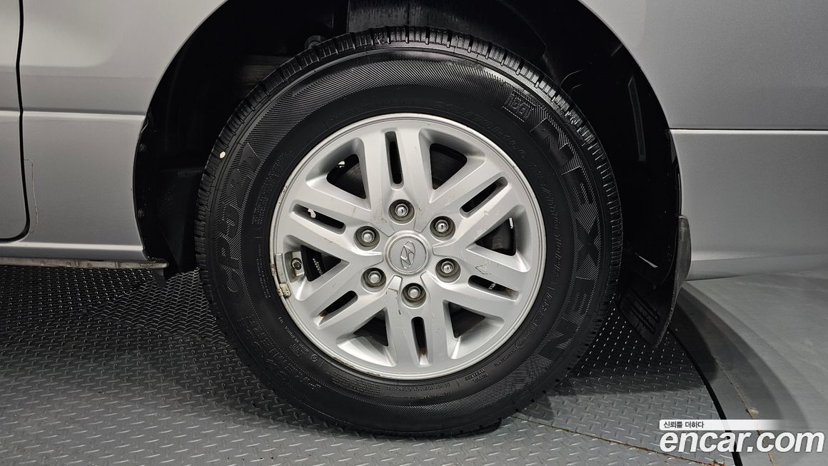 Hyundai Starex 2018