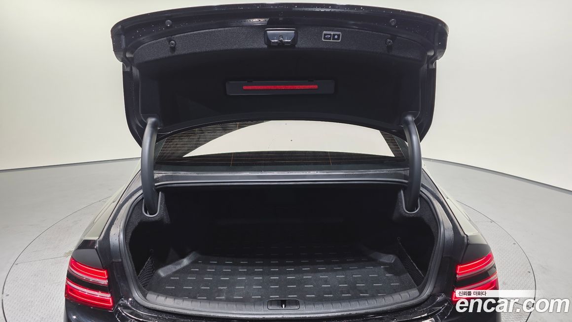 Genesis G80 2022