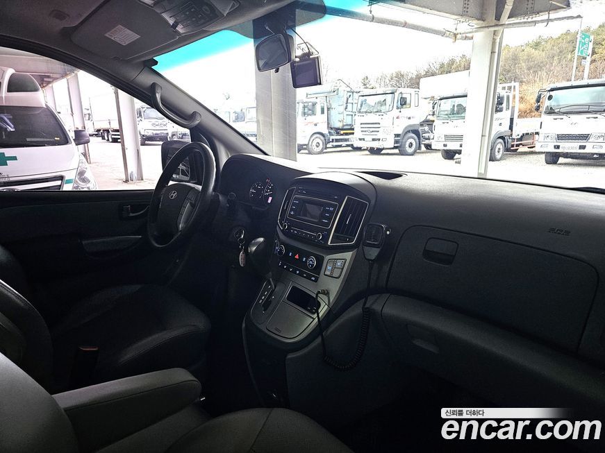 Hyundai Starex 2017