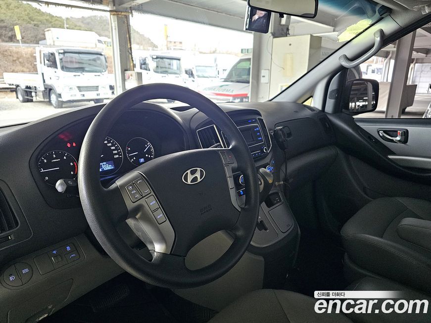 Hyundai Starex 2017