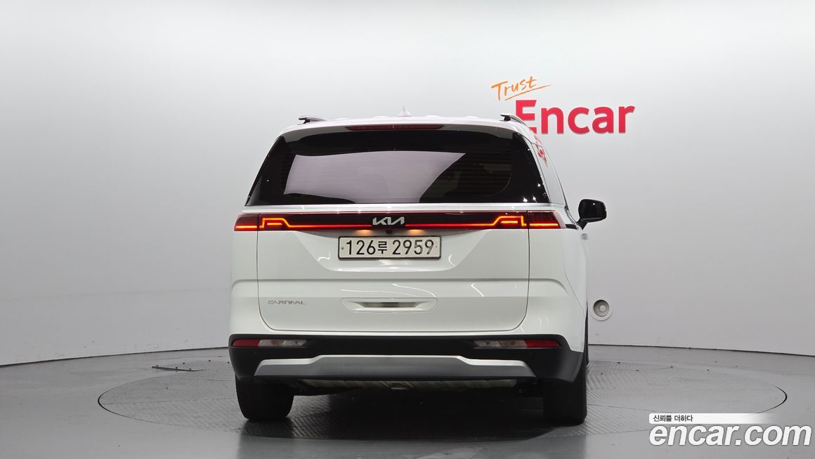 Kia Canival 2023