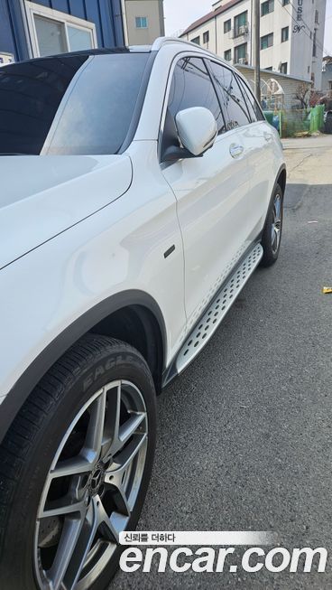 Mercedes-Benz GLC-Class 2019