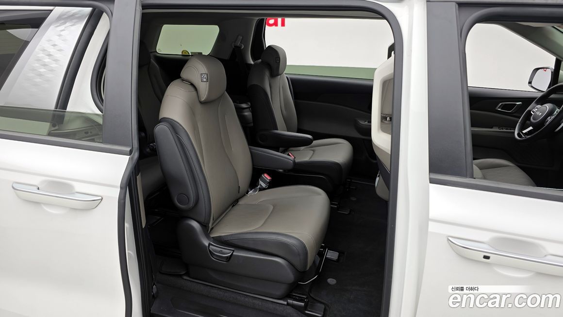 Kia Canival 2024