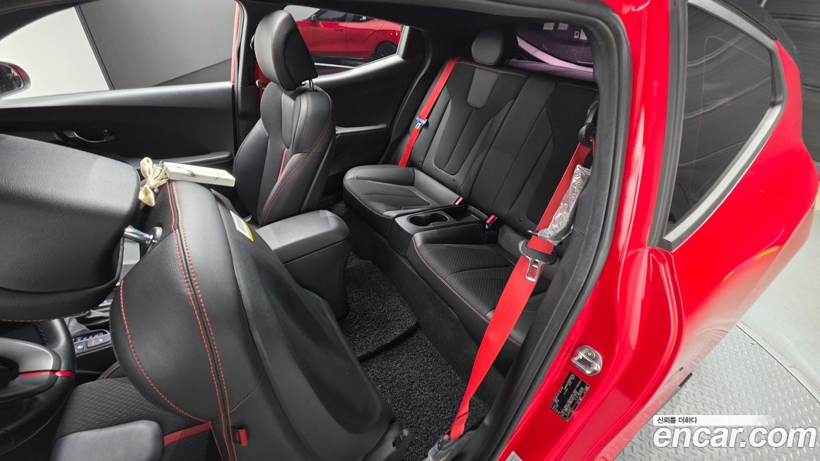 Hyundai Veloster 2018