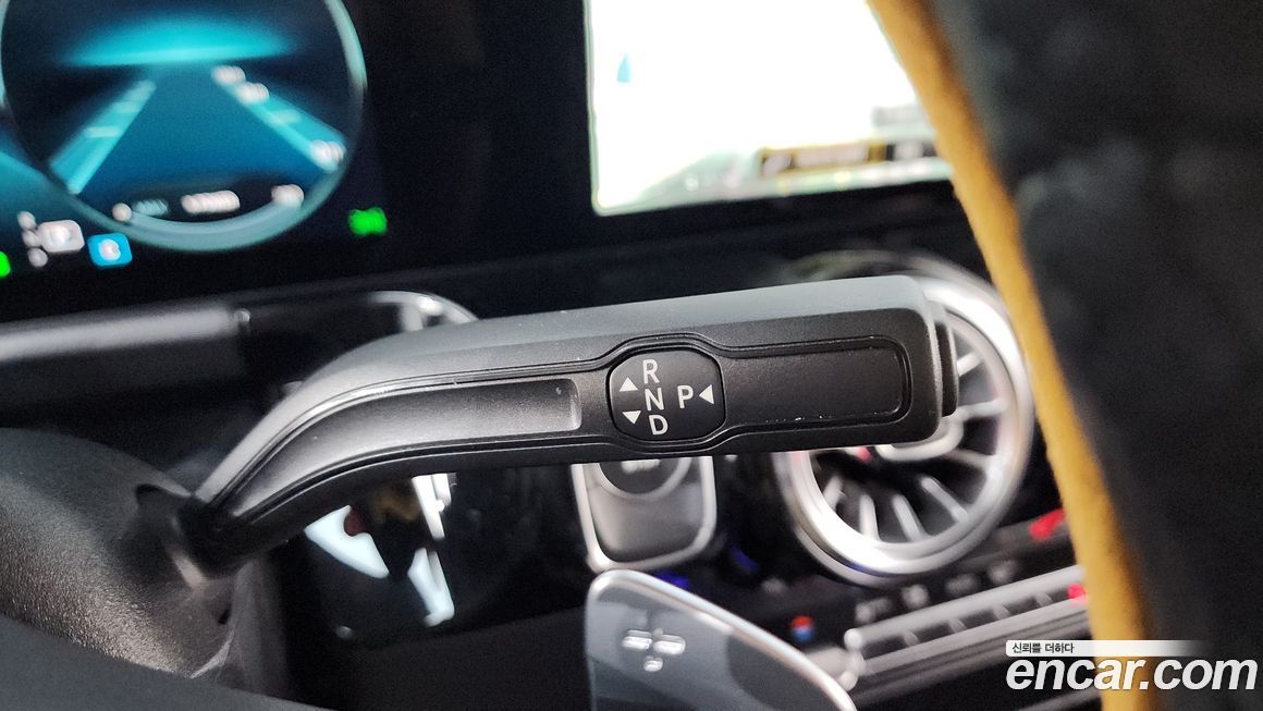 Mercedes-Benz EQA 2022